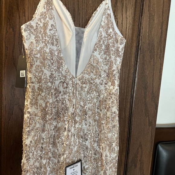 NWT City Studio Gorgeous full length formal dress - Picture 3 of 8